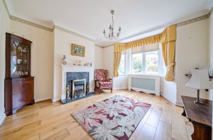 Dining Room- click for photo gallery